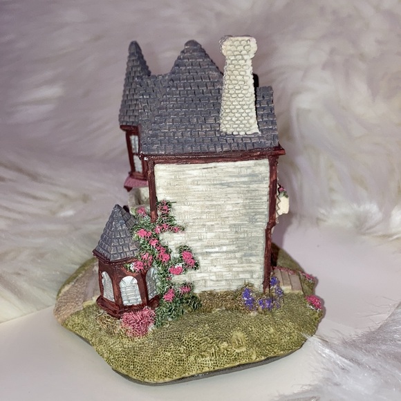 NAGUNYA Mini Victorian House Sculpture Decor - Picture 4 of 9